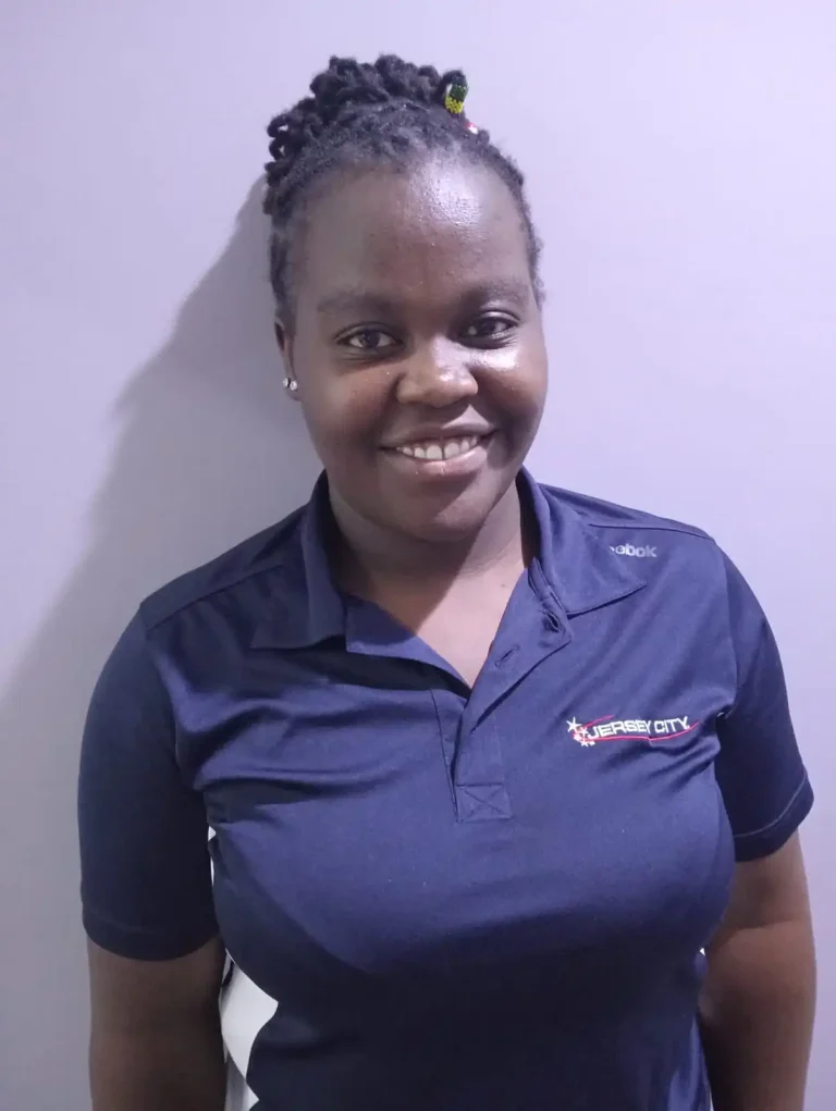 70035149House Maid: Services